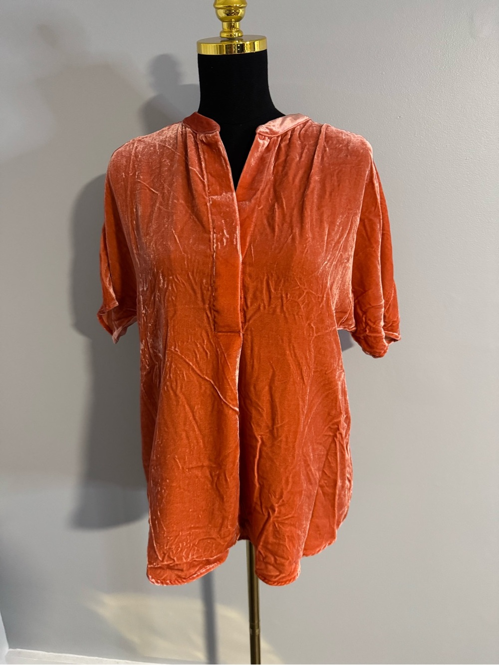 NWOT Sundance “Juliana” Faux Velvet Tunic Top Size Medium in Burnt Orange